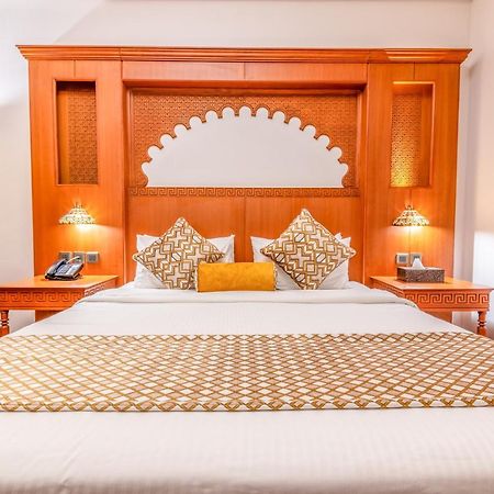 The Platinum Hotel Muscat Exterior foto